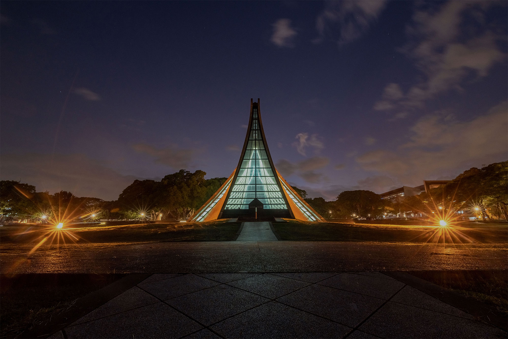 東海大學篳路藍縷